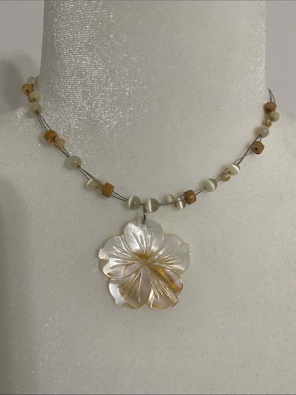 Mother-of-Pearl Floral Pendant Necklace With Cream and Tan Beads
